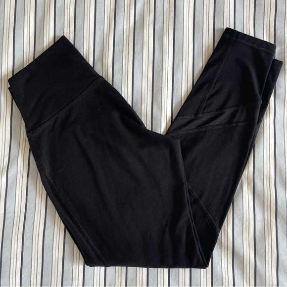 Old Navy Pants - Old navy active balance legging cropped (size small)